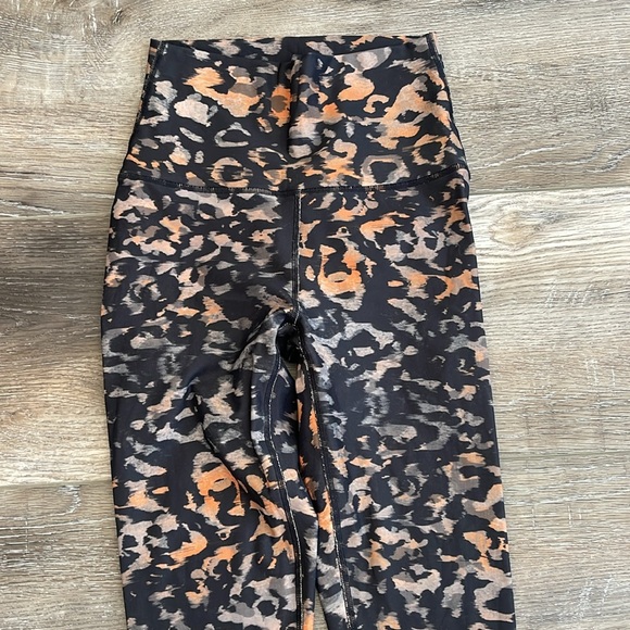 Fabletics leggings worn once size XS - Picture 2 of 3